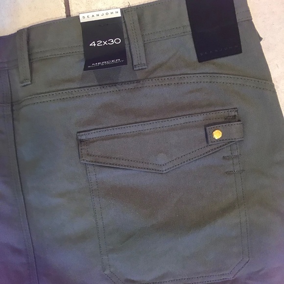 NEW…Sean John Mercer army green cargo stretch jeans - Picture 14 of 15
